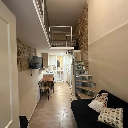 דירה Q Mitropoli, Corfu Old Town Corfu (city)